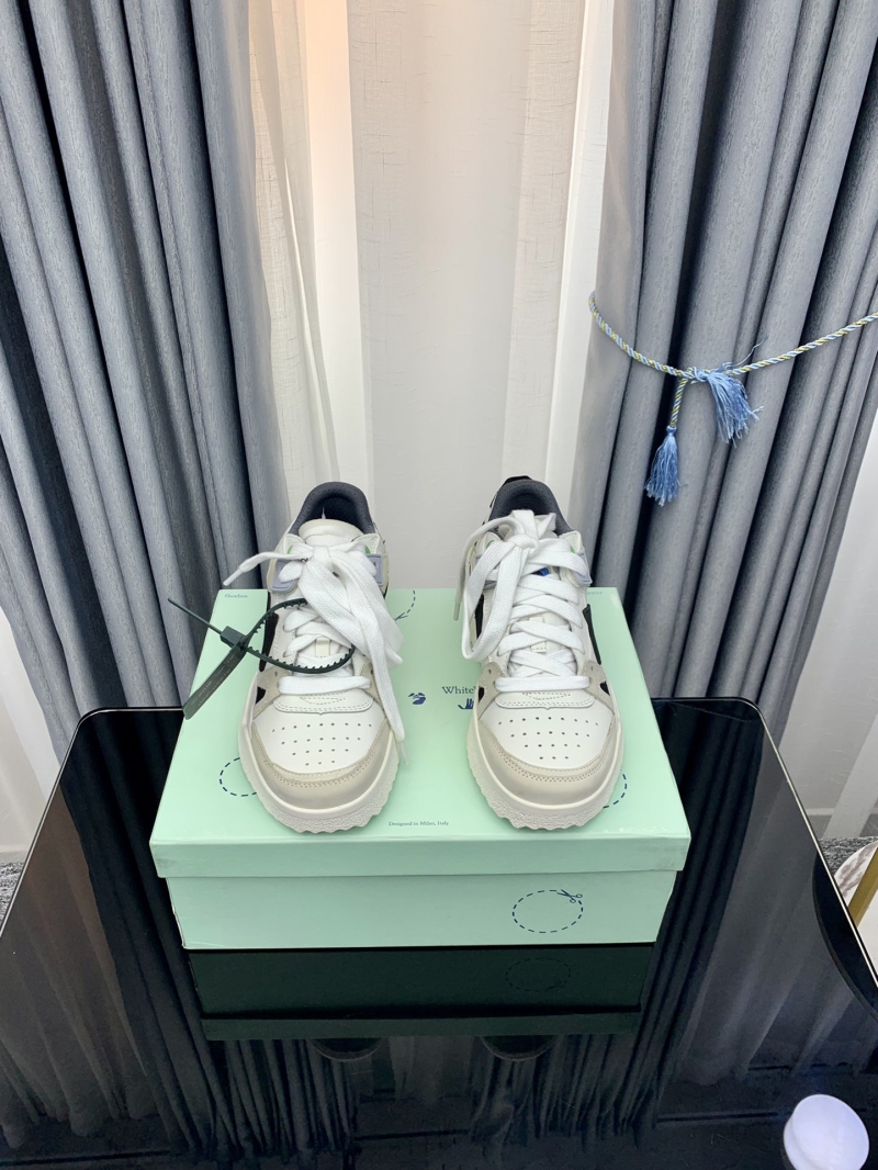 Off-White Sneakers